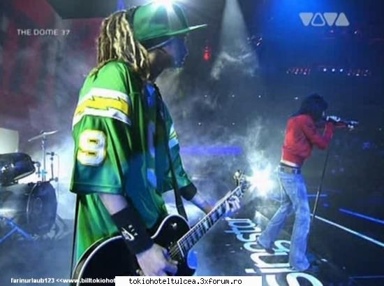 Tom Kaulitz - atzi vazut vre-odata ce degete are? zici k e o - Tom