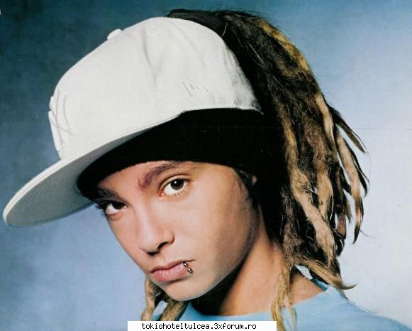 ce gusturi in materie de fete are bill.... - eu cre ka-i tom , parerea mea - Bill