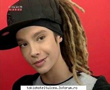 ce gusturi in materie de fete are bill.... - hy sunt noua shi ash vrea sa va zik k eu il plak - Bill