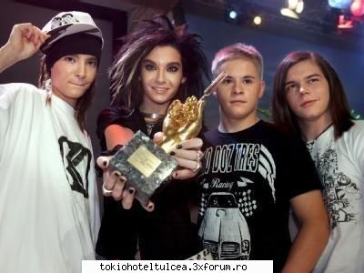 poze tari q bill :D :x - :::Tokio Hotel::: - Bill